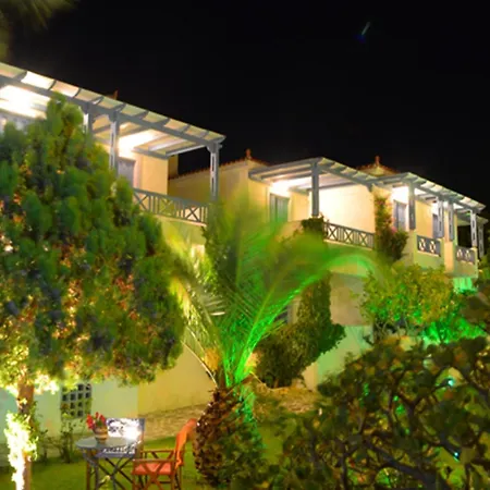 Aparthotel Maistrali Batsi (Andros)