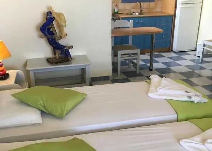 Maistrali 3* Batsi (Andros)