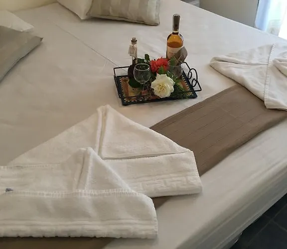 Maistrali Aparthotel Batsi (Andros)