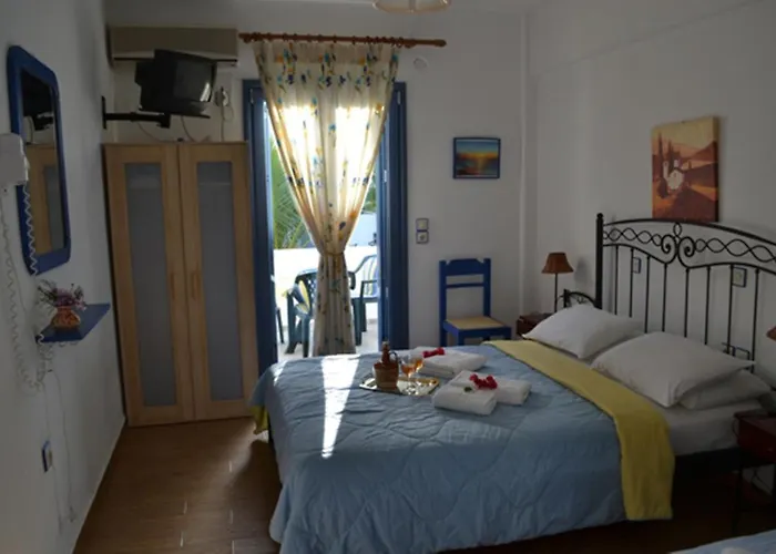 Aparthotel Maistrali Batsi (Andros)