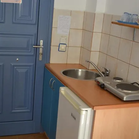 Maistrali Aparthotel 3*